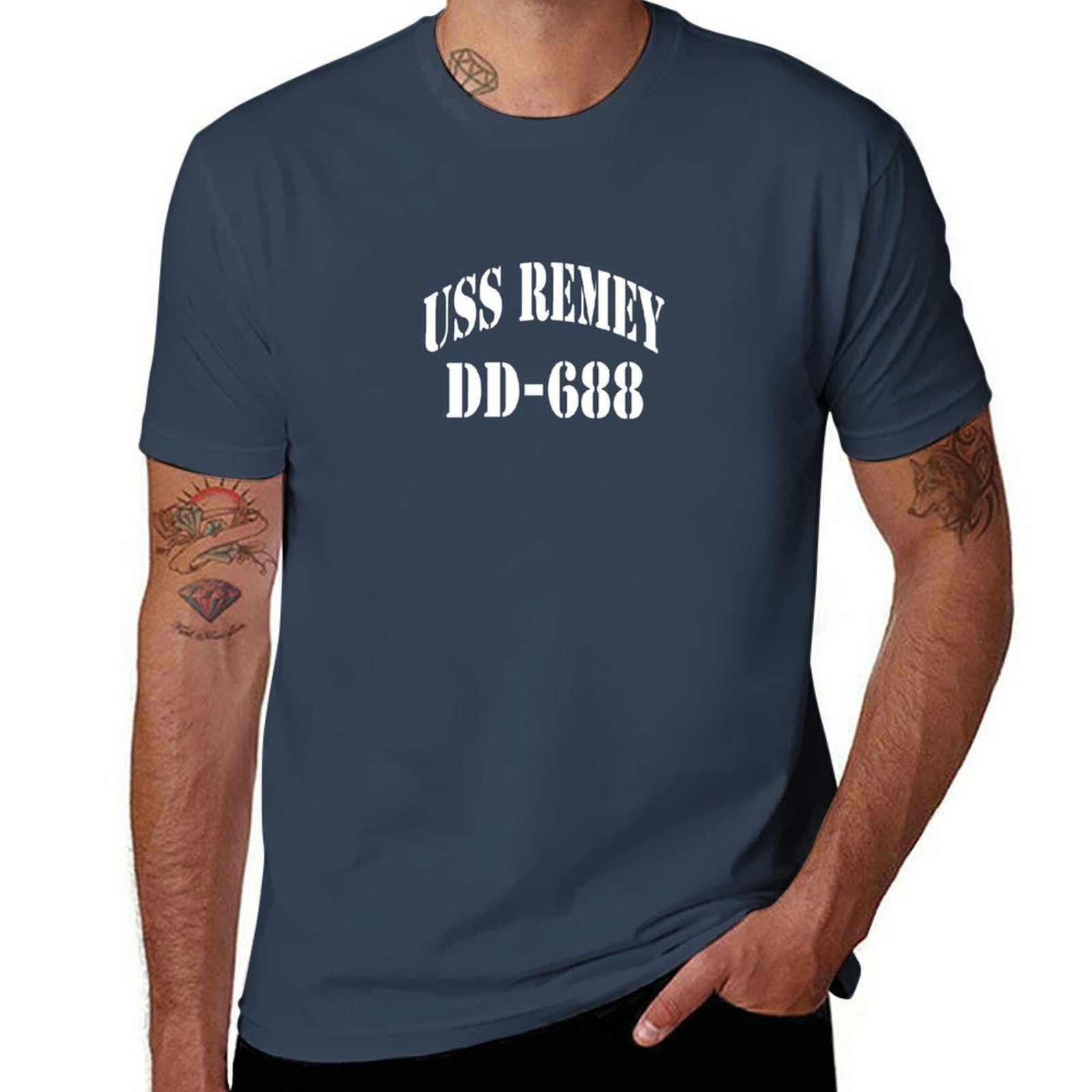 Outdoor Sports Store - STORE USS (DD-688) SHIP'S REMEY 티셔츠