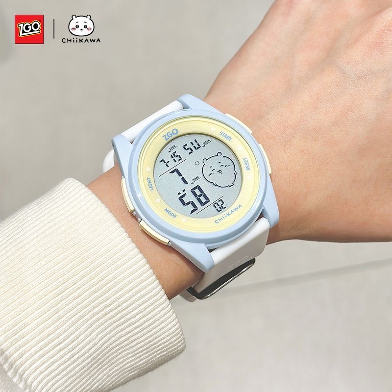 치이카와 정품 공동 브랜드 시계, 멋진 방수 하치와레  - Outdoor Sport Watch 리뷰 및 가격